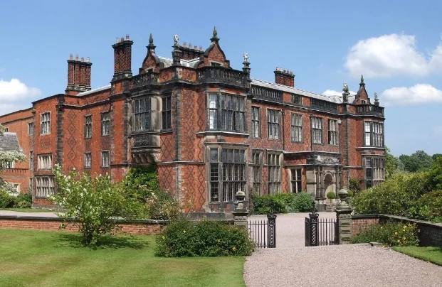 Arley Hall grounds